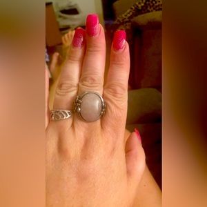 Beautiful vintage Silpada rose quartz in sterling silver ring size 10.